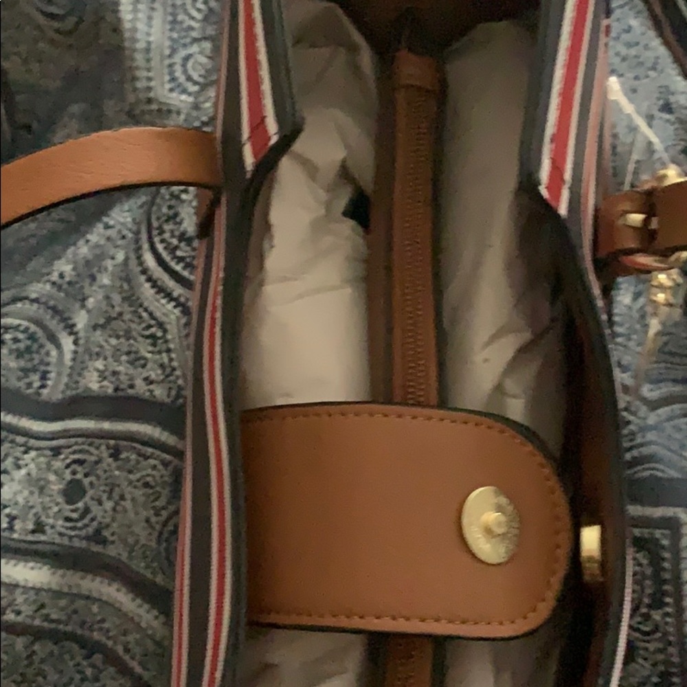 Purse/Tote - Picture 3 of 5